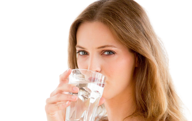 CÁCH SỬ DỤNG NƯỚC HÀNG NGÀY ĐỂ CÓ SỨC KHỎE VÀ TRƯỜNG THỌ - SỨC KHỎE NGÀN VÀNG